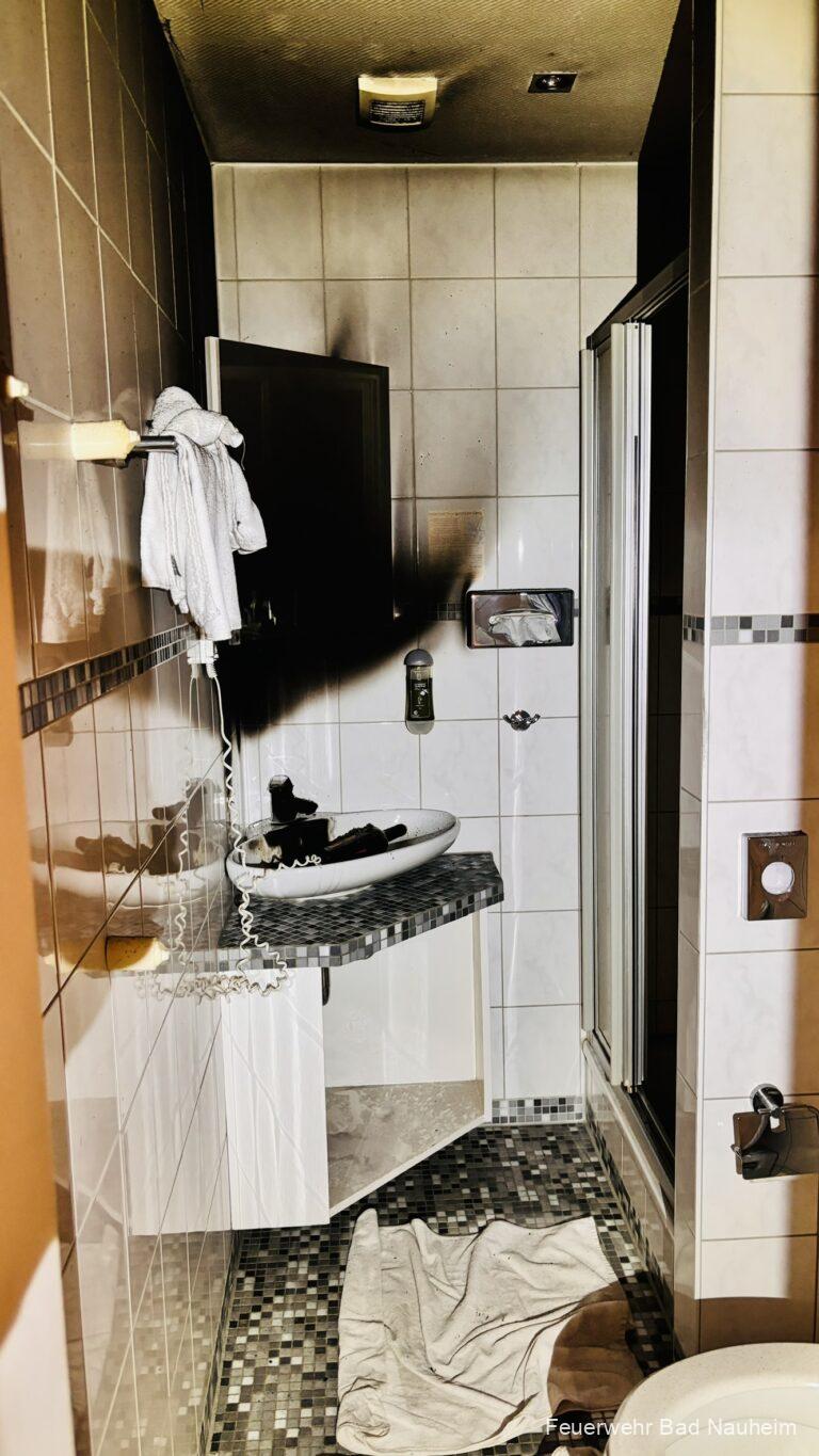 Mehr über den Artikel erfahren Feuer in Hotelzimmer