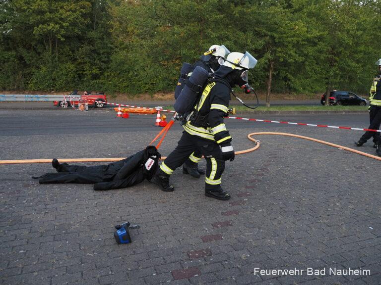 Mehr über den Artikel erfahren Einsatzübung Gefahrgut