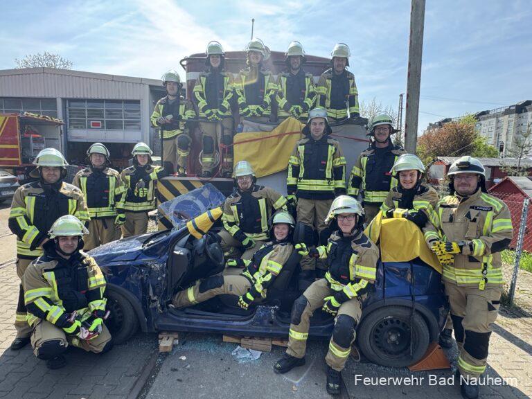 Mehr über den Artikel erfahren Ausbildung Verkehrsunfall bei den Eisenbahnfreunden Wetterau